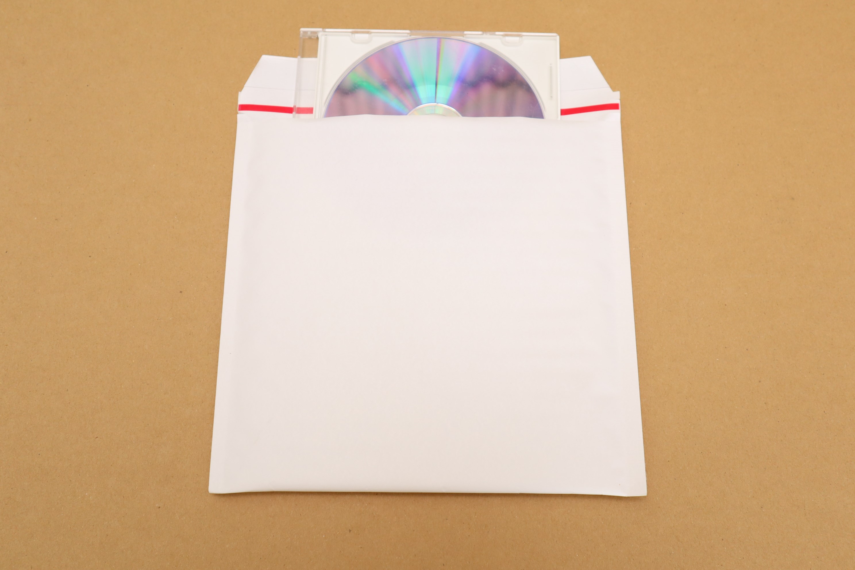 CDをクッション封筒で梱包して安く発送する方法 梱包材緩衝材の送料無料激安屋